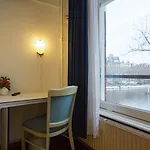 Titus Centre Hotel
