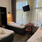 Titus Centre Hotel 2*