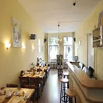 Titus Centre