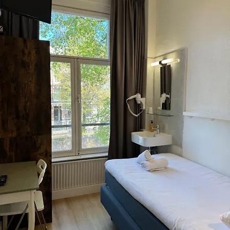 ティトゥス シティ センター