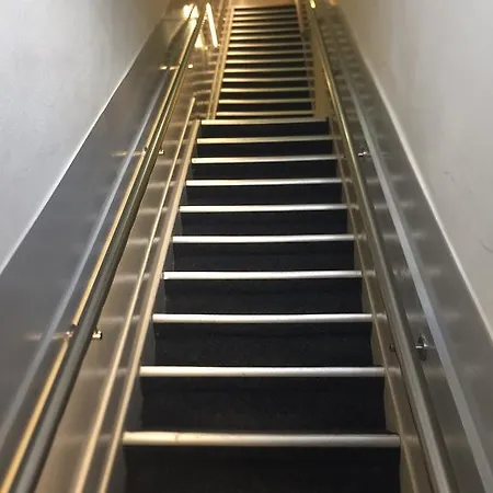 Hotell Titus Centre 2*