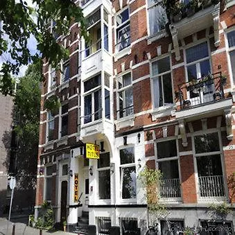 Titus Centre 2*