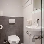 Titus Centre Hotel 2*